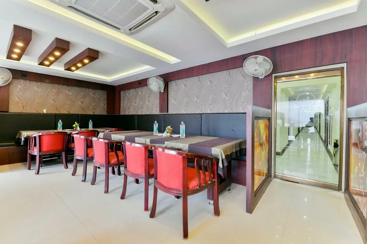 Oyo 1890 A J Park Hotel Alappuzha India