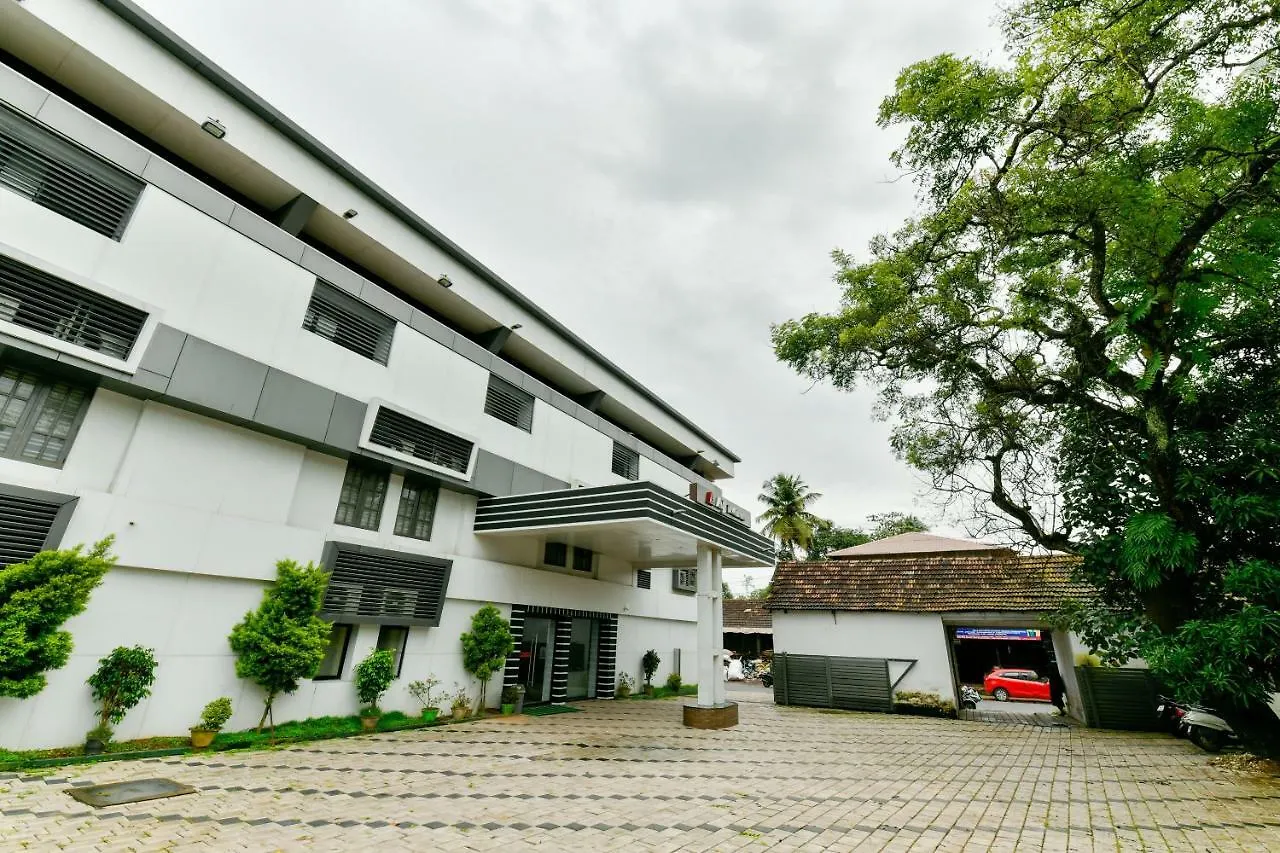 Oyo 1890 A J Park Hotel Alappuzha
