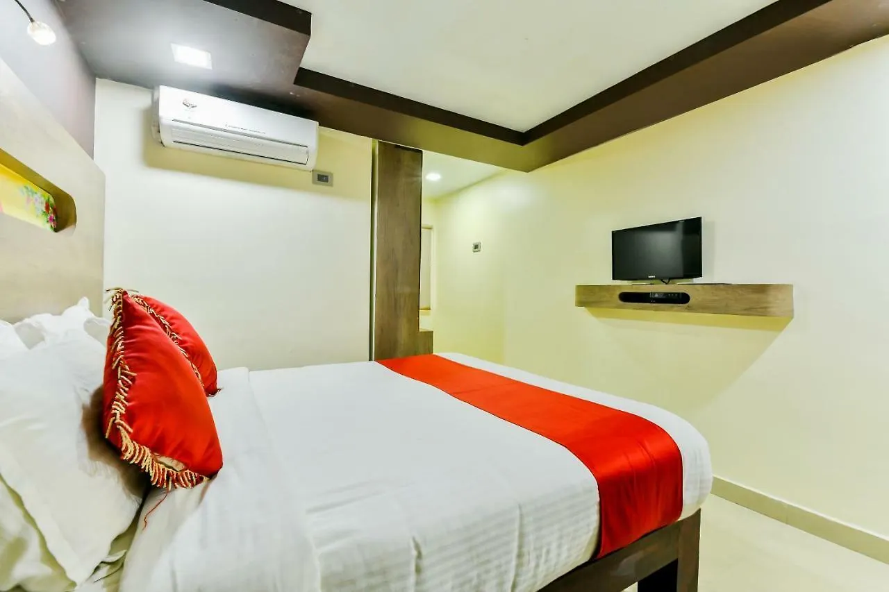 Oyo 1890 A J Park Hotel Alappuzha